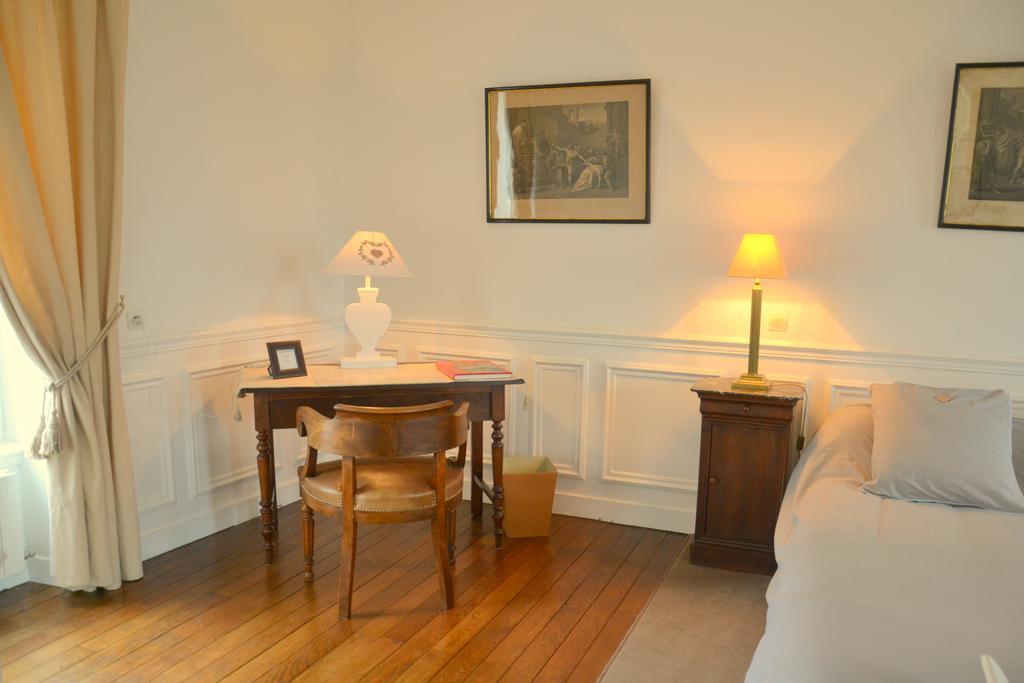 Clos De Bellefontaine B&B Bayeux Oda fotoğraf